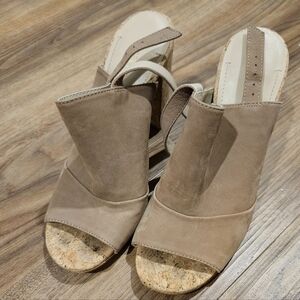 BCBG Generation Tan Open-Toe Women's Shoes